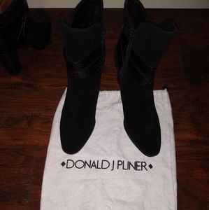 Donald Pliner Ankle Boots Suede 9